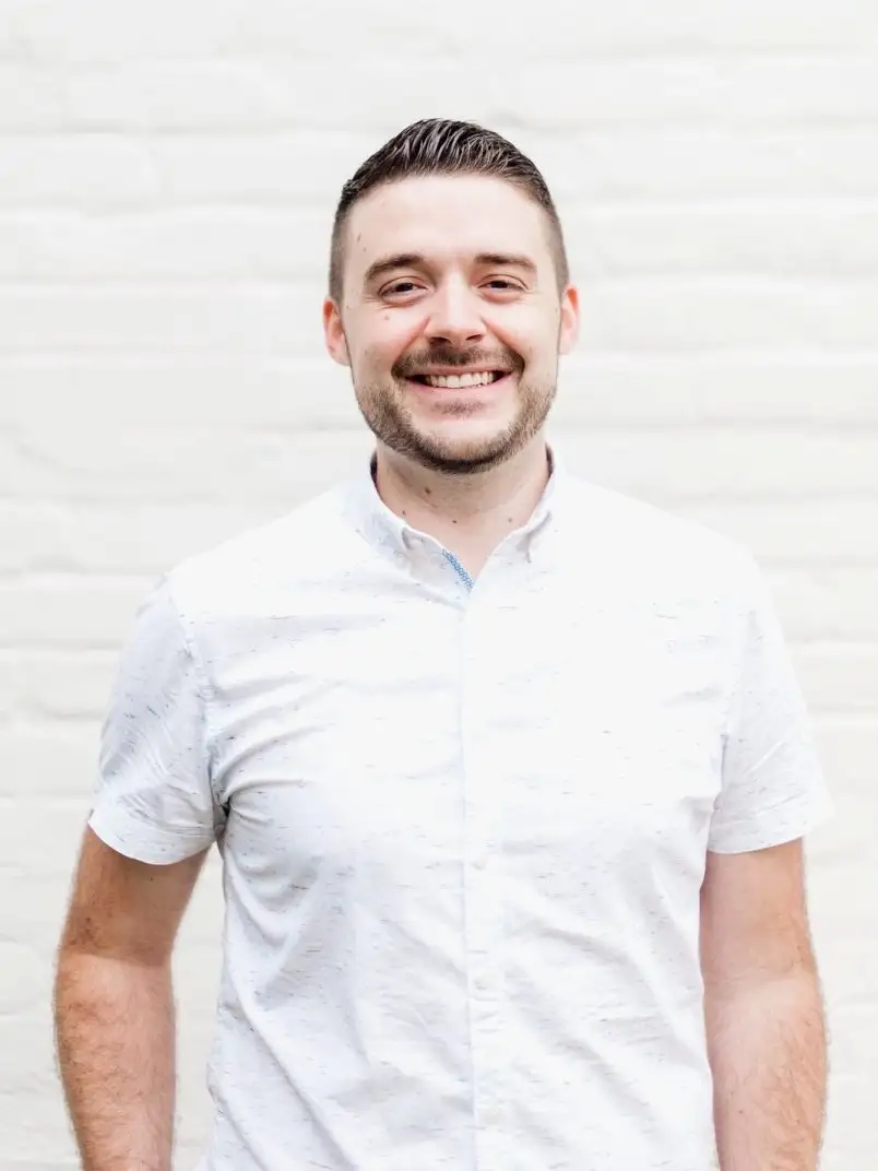 Taylor Brown, Broker